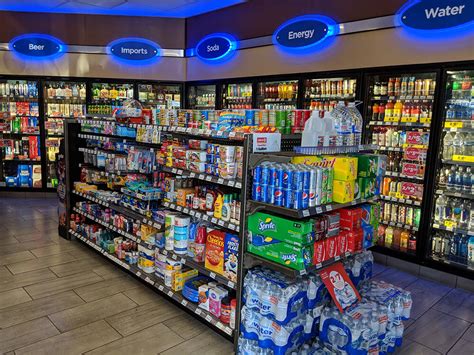 Your Ultimate Convenience Store for Food, Drink, Fuel, and More。